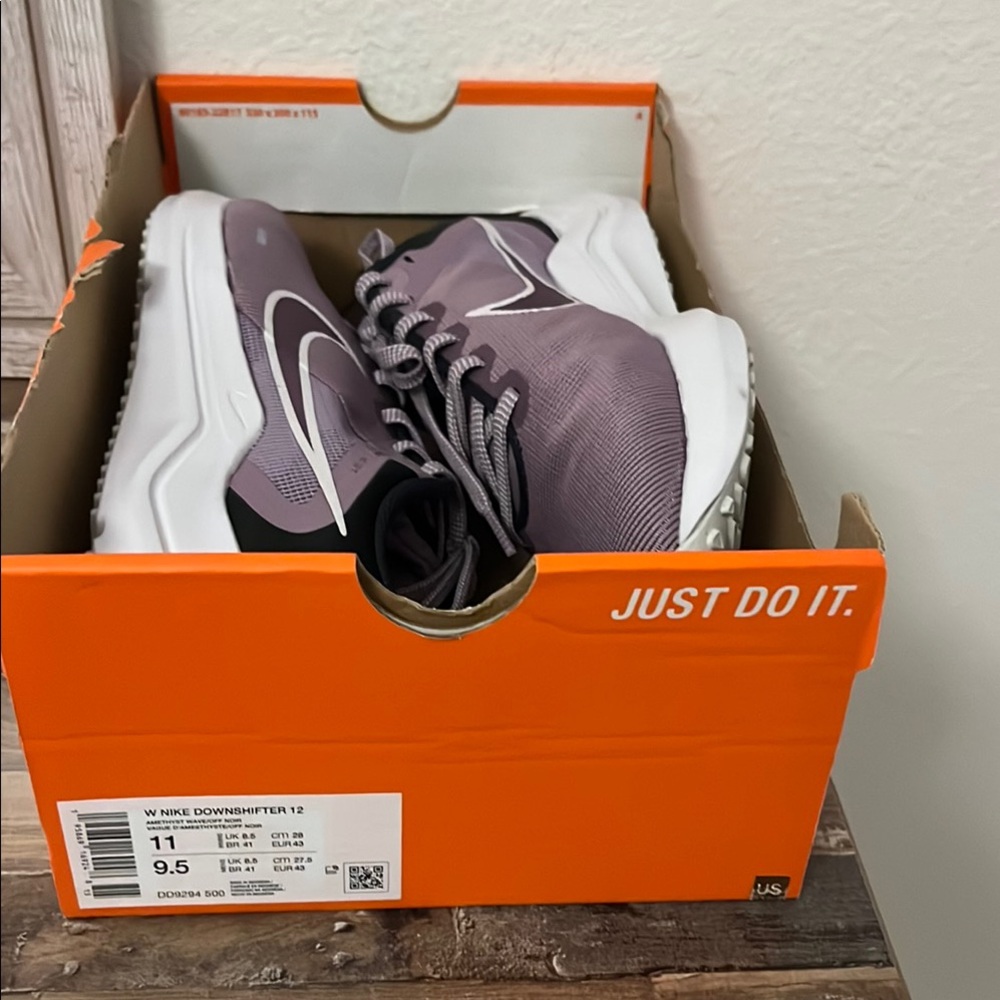 New Womens Nike Downshifter 12 Amethyst Wave Sneakers Size 11